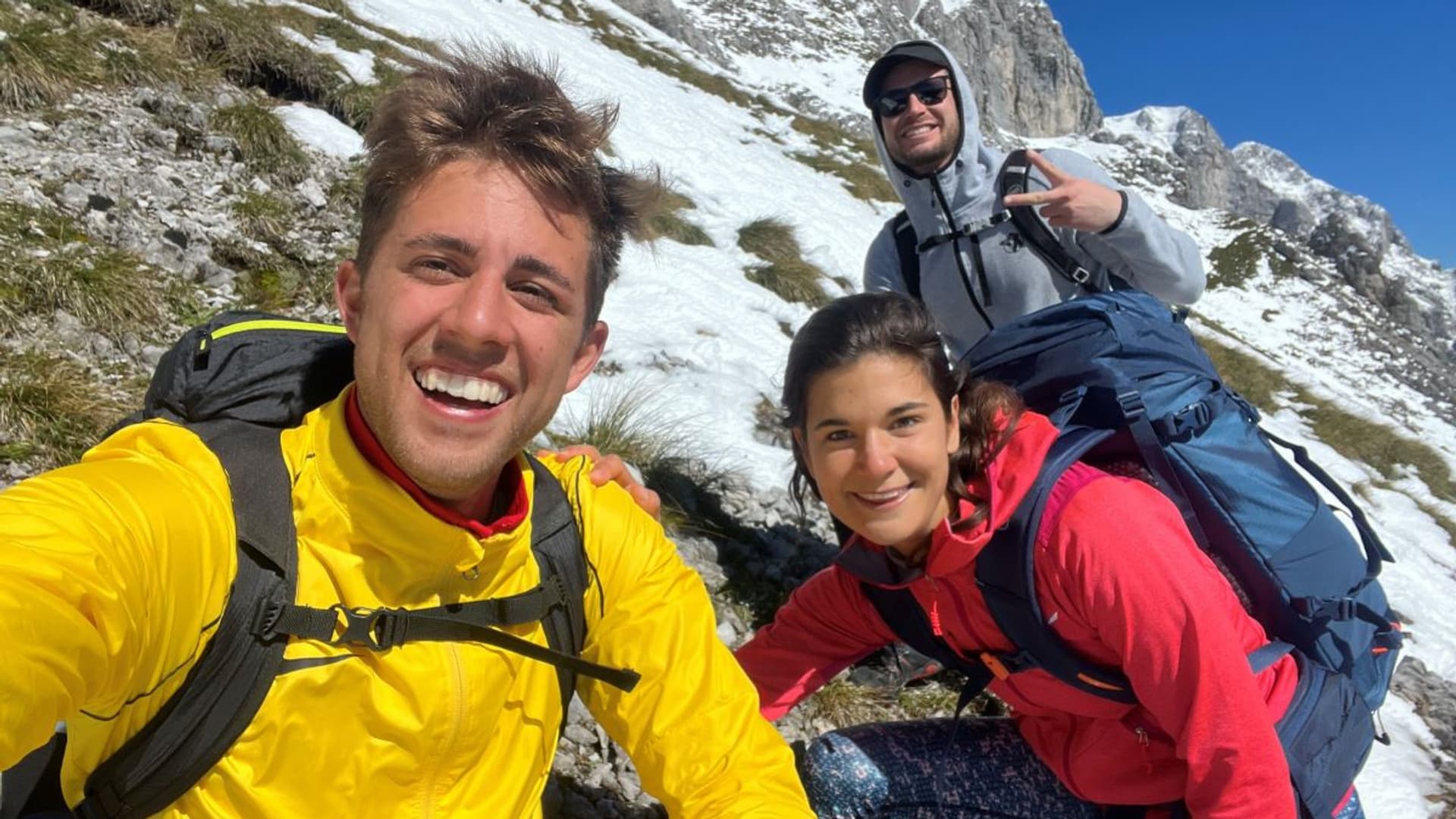 The mountain calls: technicians' hike 2022
