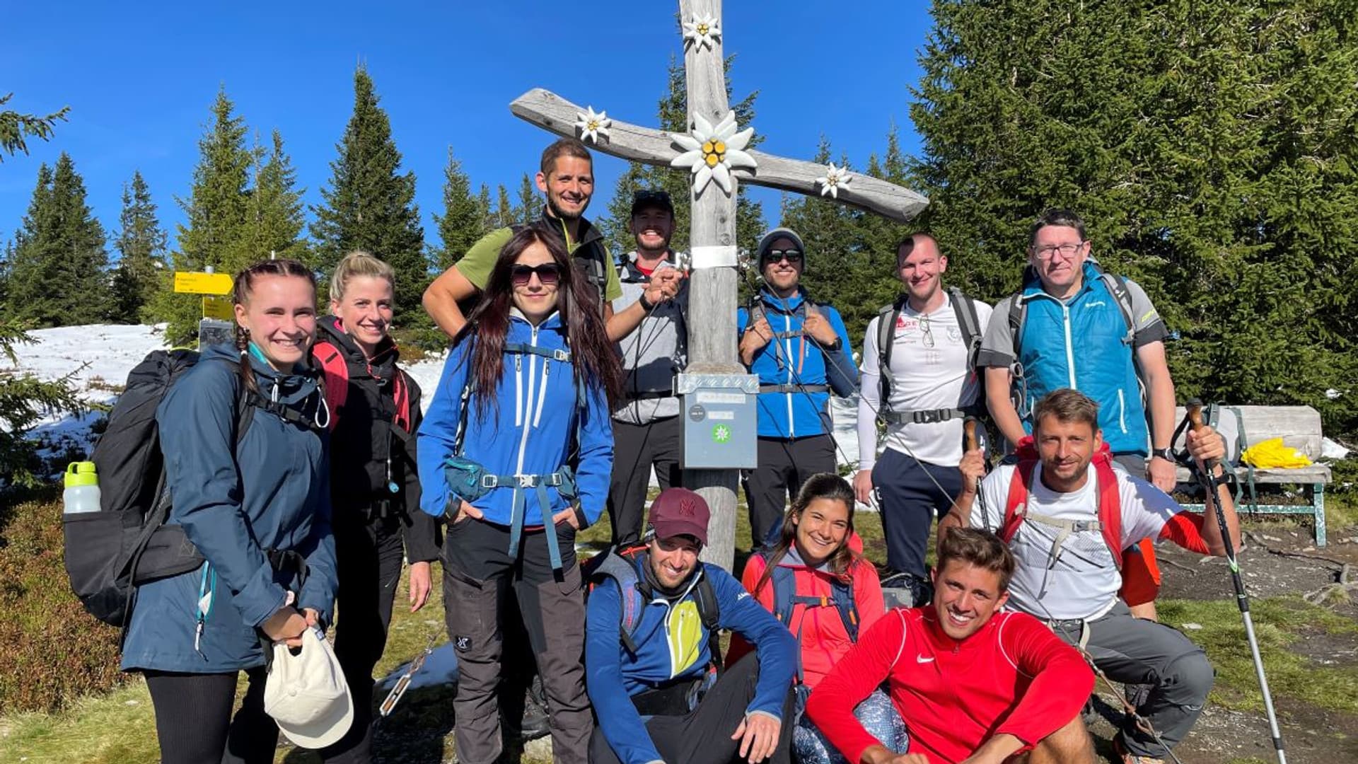 The mountain calls: technicians' hike 2022