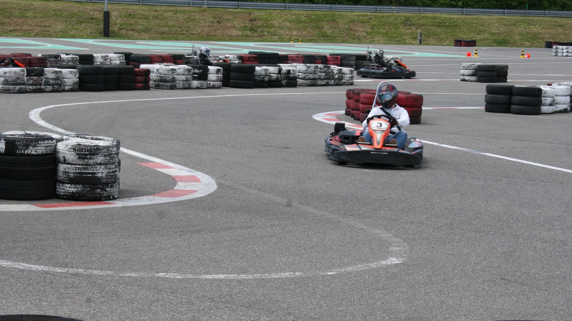 The first Gottwald fitters' go-kart race