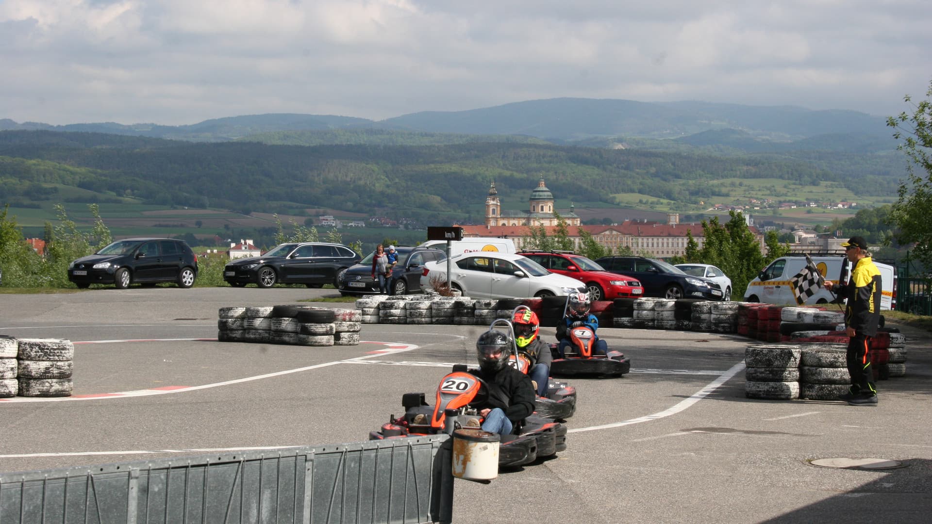 The first Gottwald fitters' go-kart race