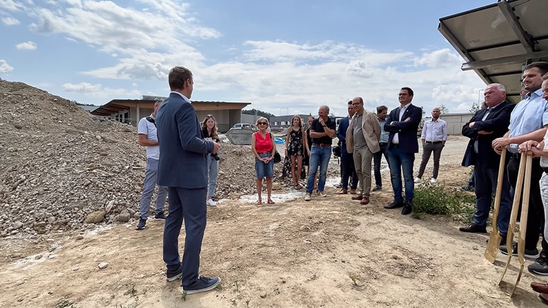 Ceremonial groundbreaking at the Melk site