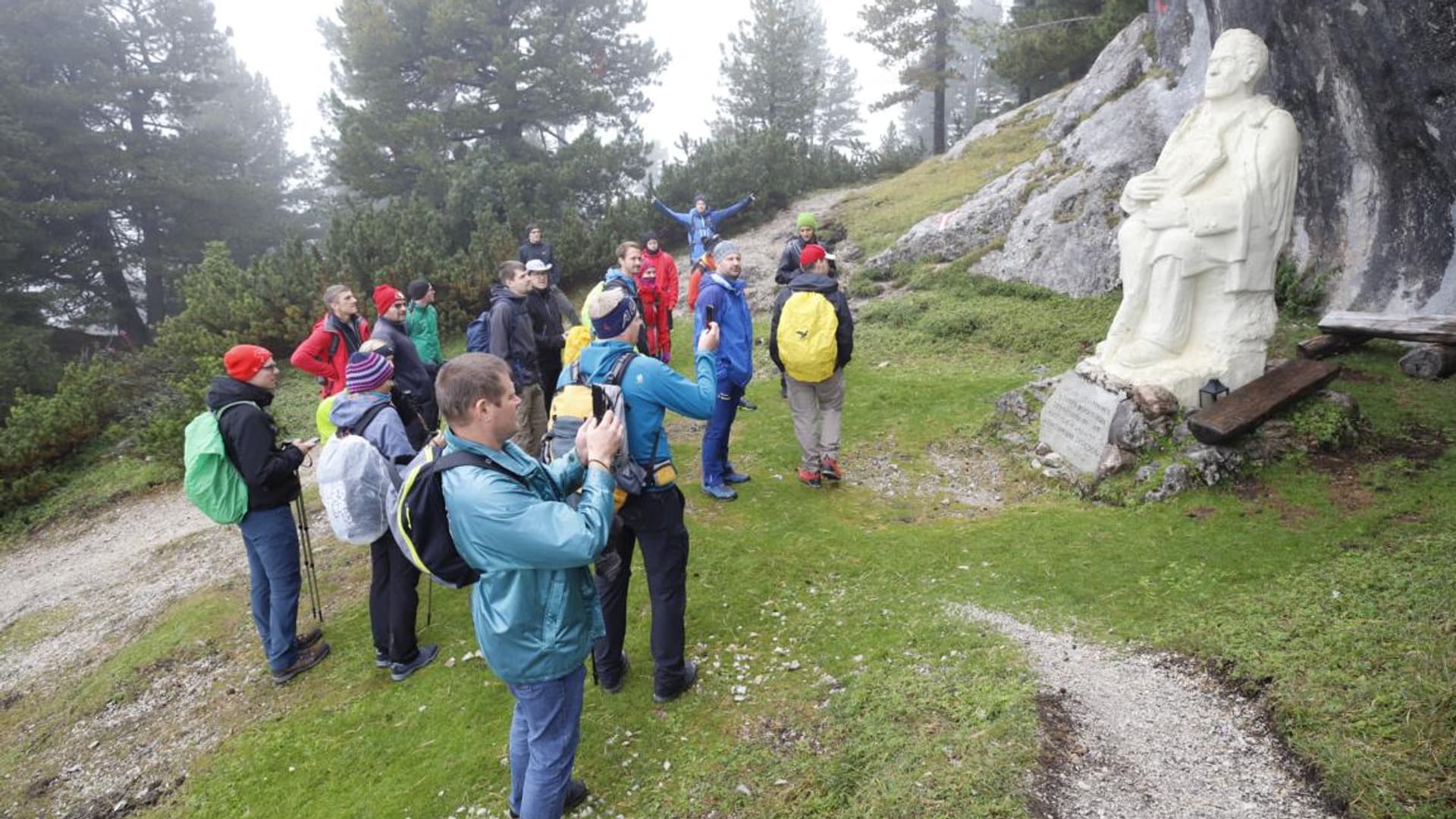 Company hike with Felix Gottwald