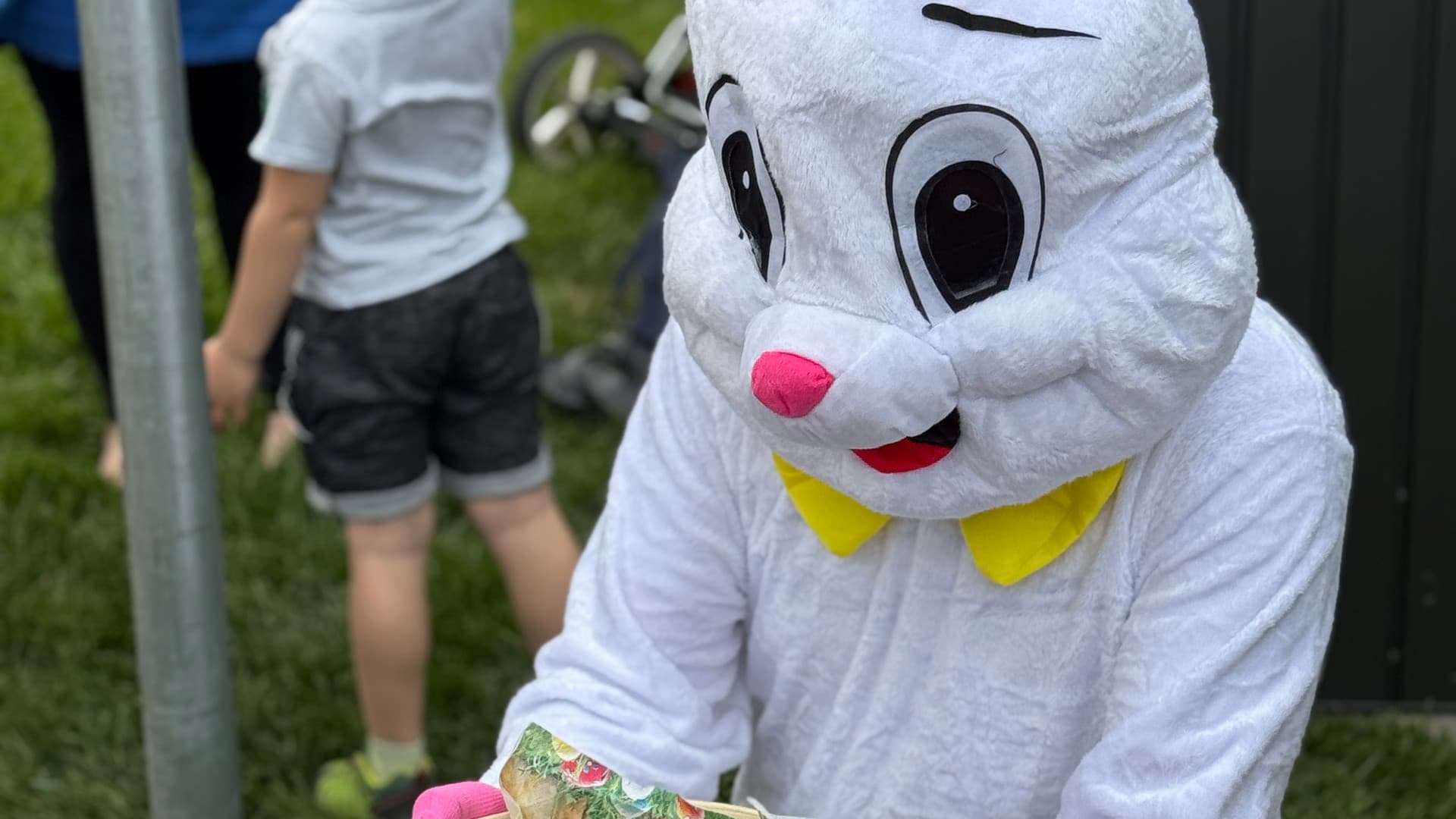Happy Easter from the Glühwürmchen childcare centre 🐣