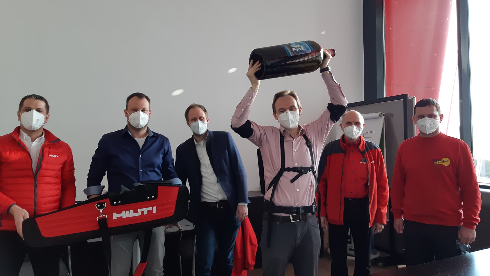 Visit to Hilti – demonstration and trial of overhead exoskeletons