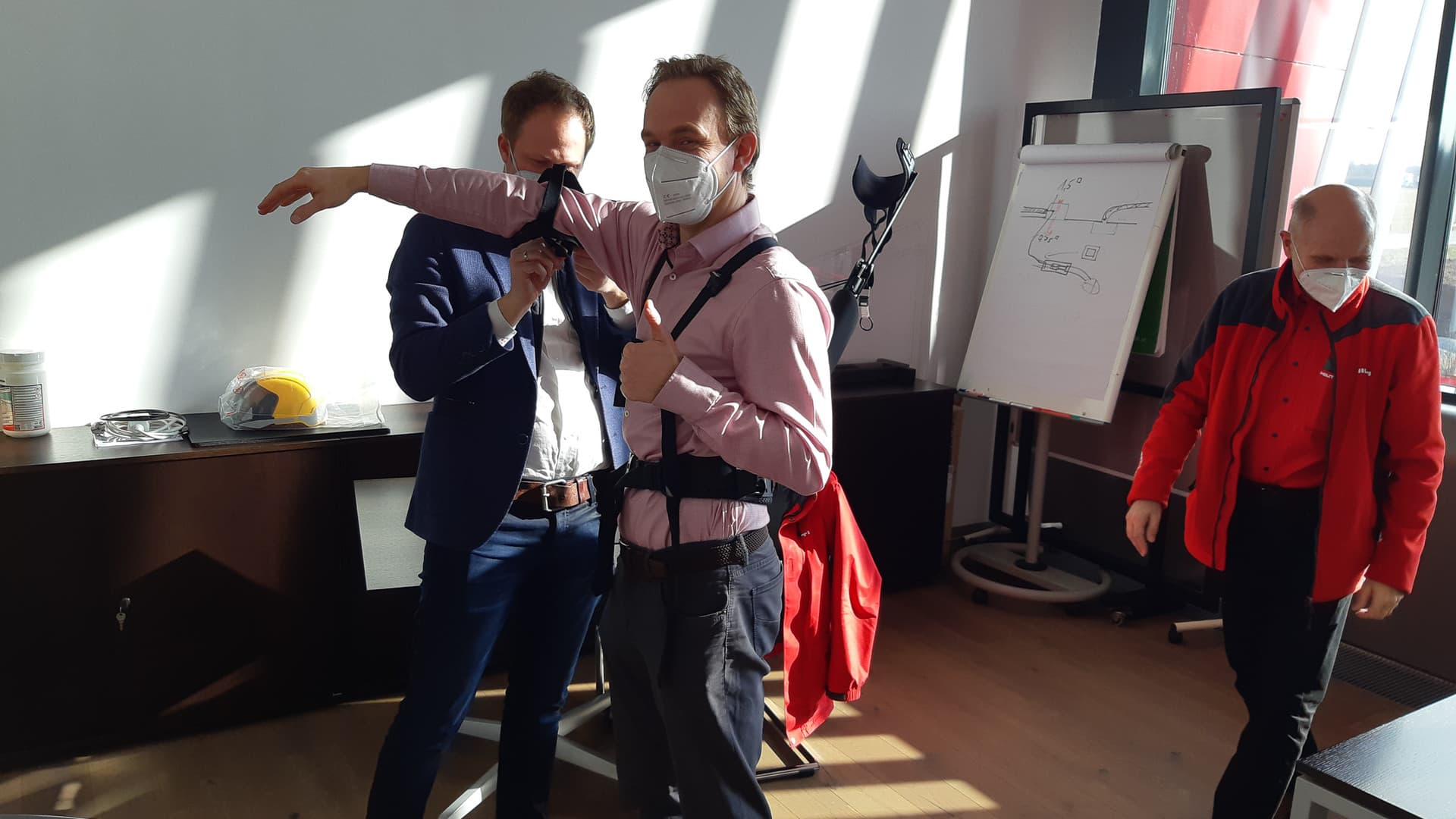 Visit to Hilti – demonstration and trial of overhead exoskeletons