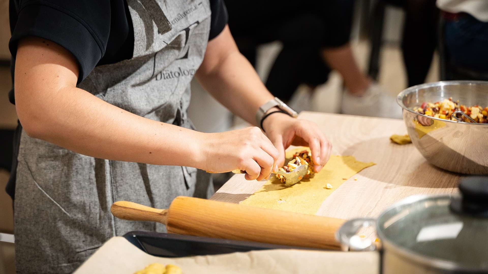 Live cooking show with the "Ernährerei"