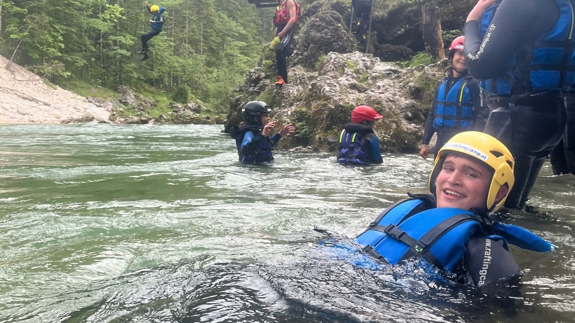 Fitters' outing 2022 – whitewater rafting