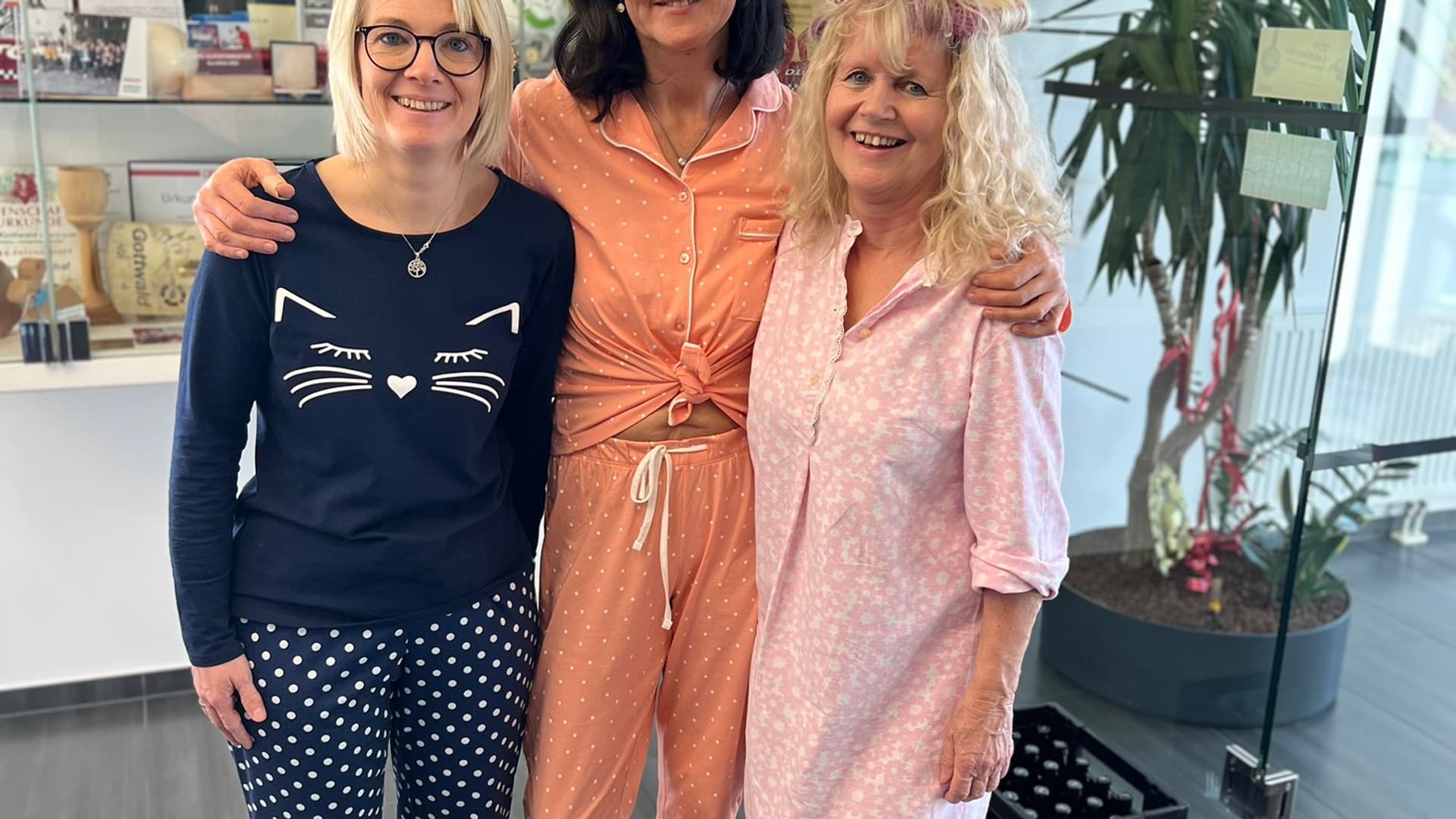Pyjama party in the Solarstraße