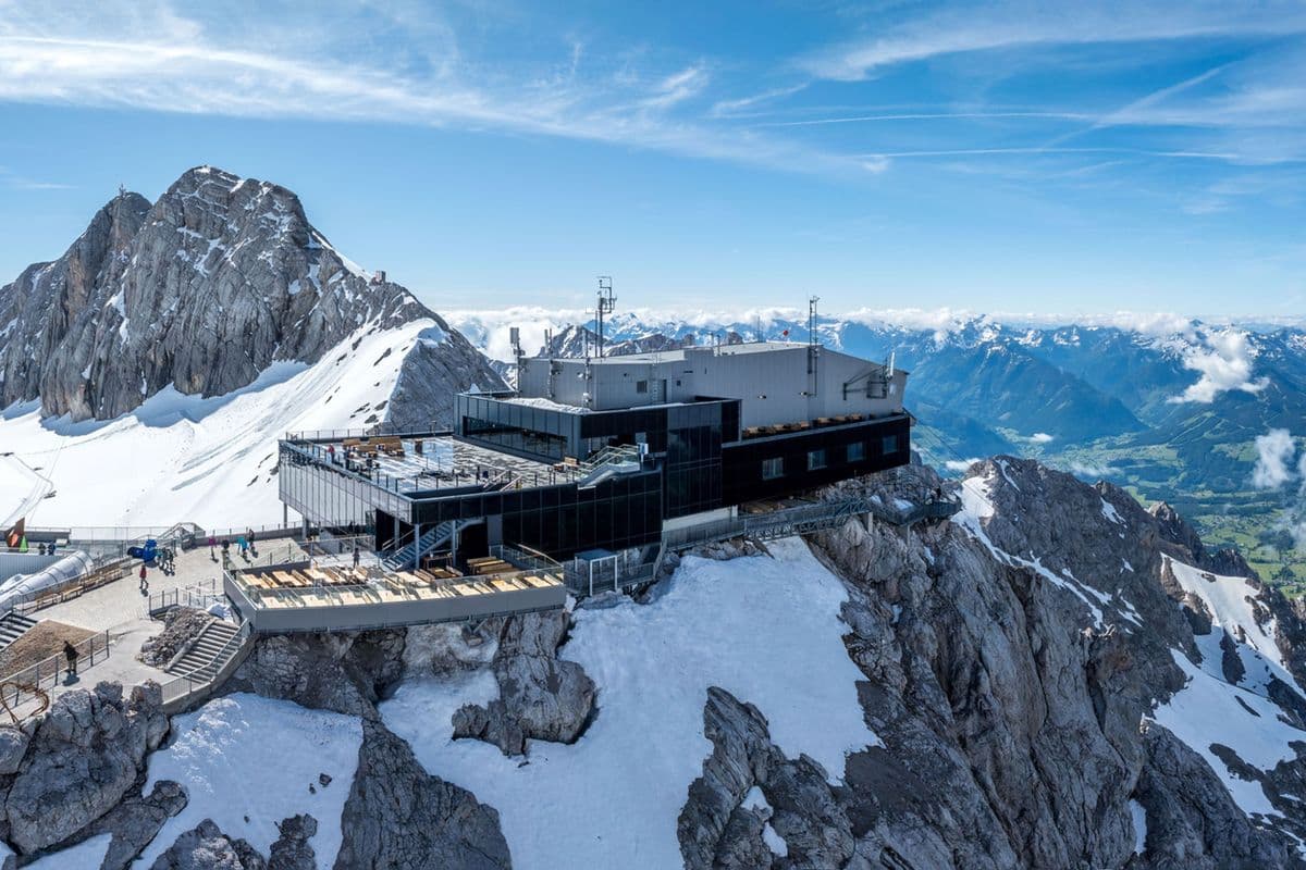 Dachstein mountain station
