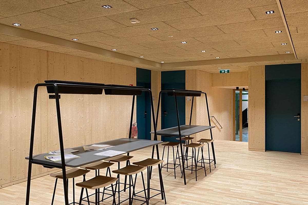 Boarding house at the Kuchl wood technology college - image 2