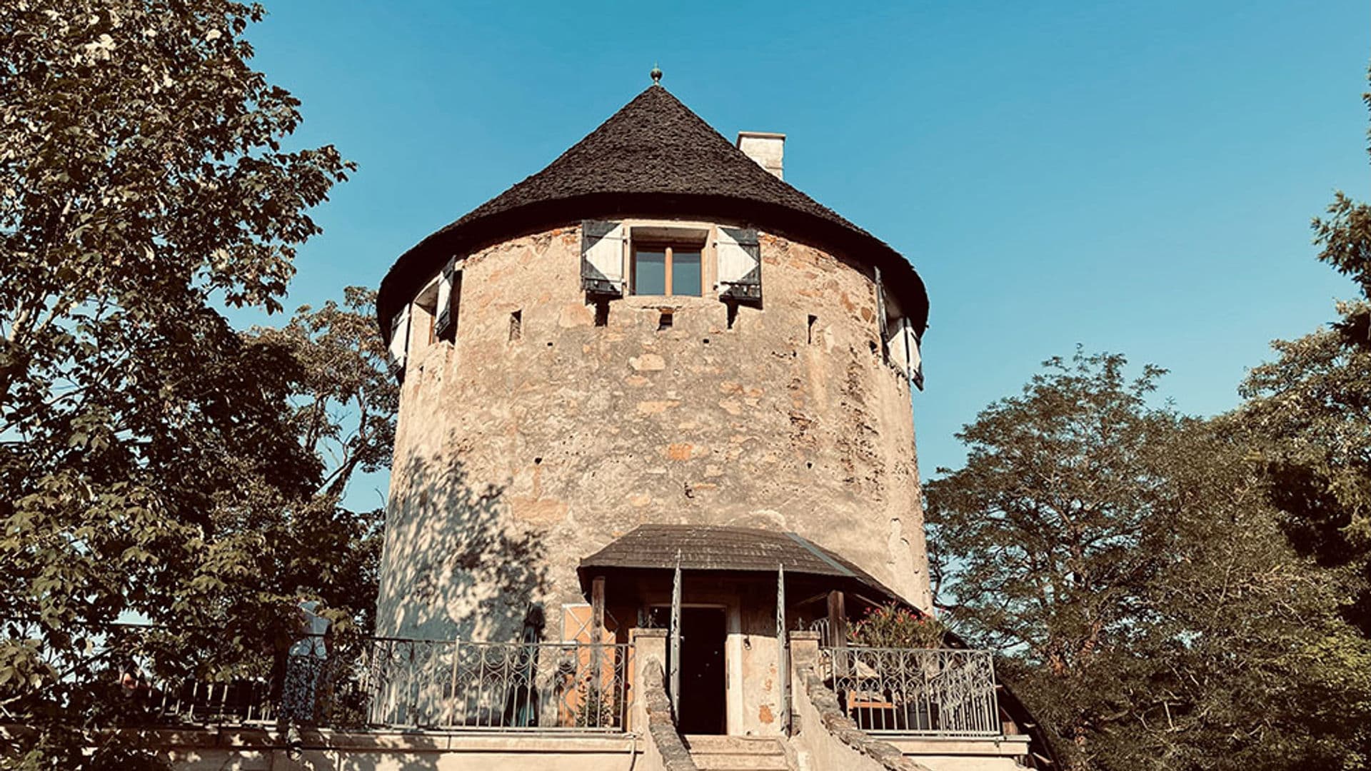 Leiben defensive tower