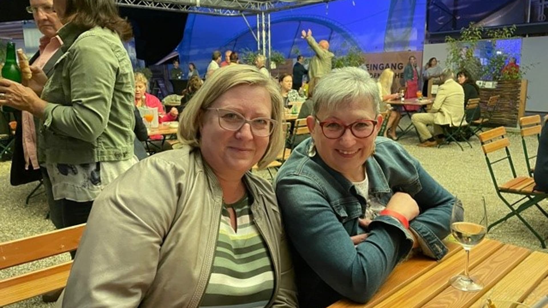 So What?! Great atmosphere at the Melk Summer Games