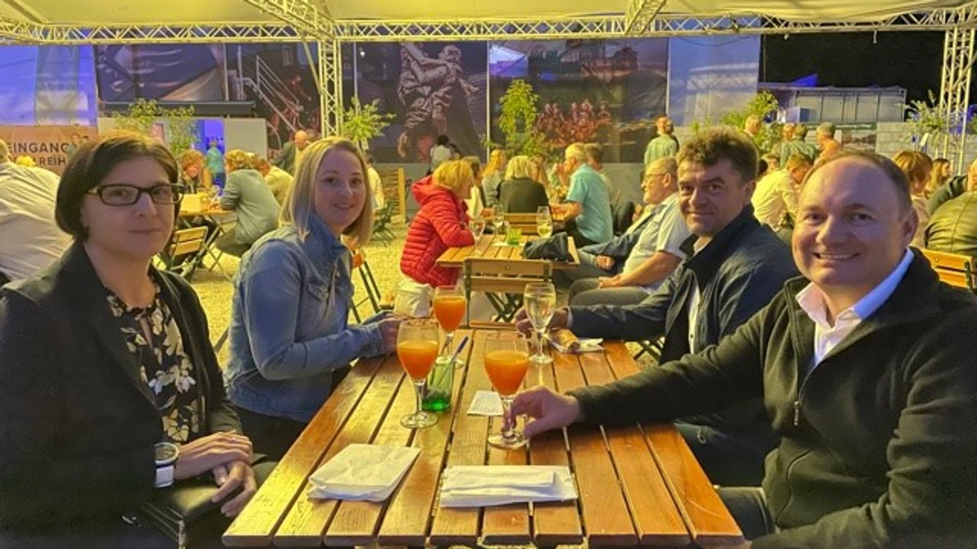 So What?! Great atmosphere at the Melk Summer Games