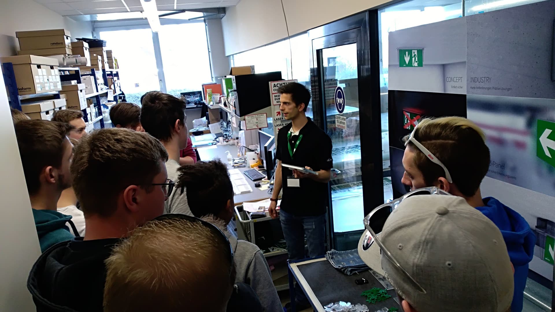 Our apprentices visiting din-Sicherheitstechnik in Linz