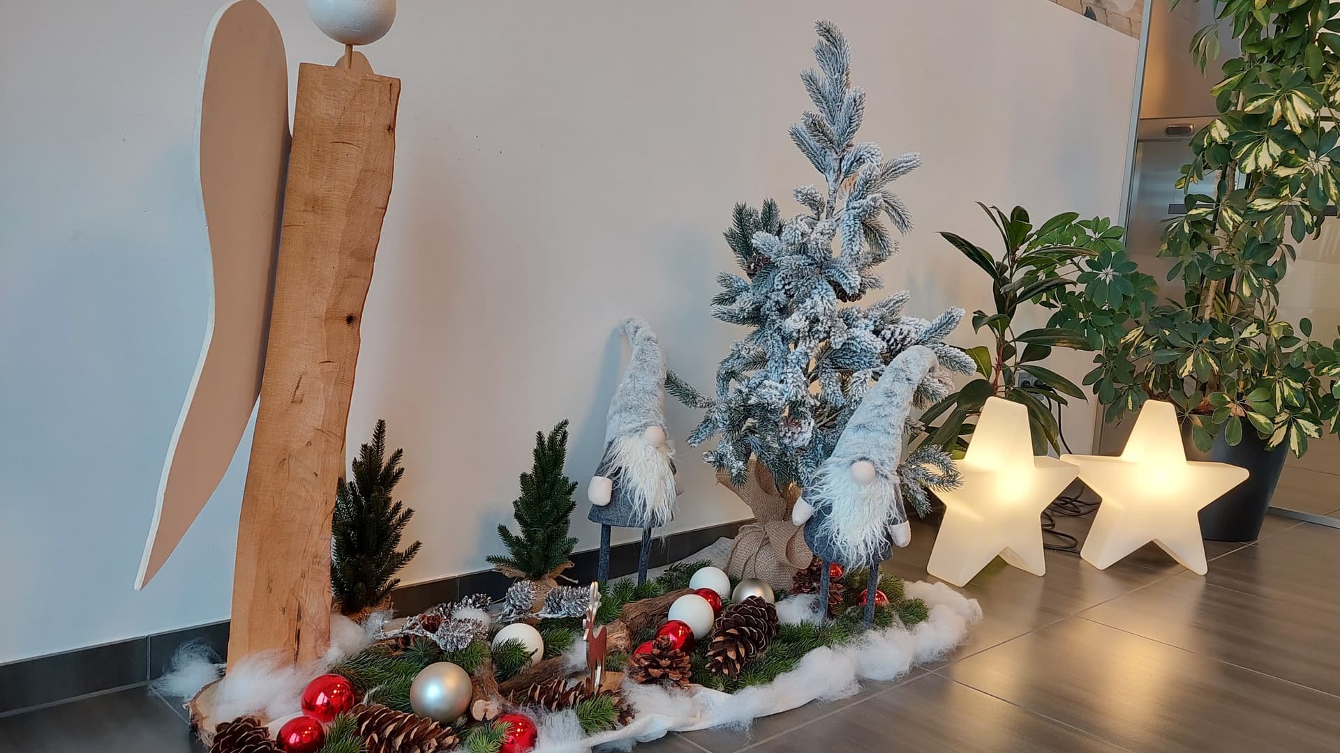 Christmas is coming …